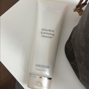 SkinMedica AHA/BHA Exfoliating Cleanser
